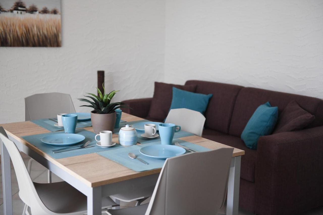 Blue Apartment - A Due Passi Dal Lago, Parcheggio Privato Lazise Eksteriør bilde