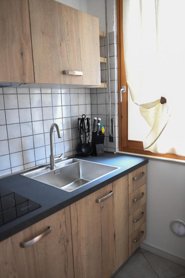 Blue Apartment - A Due Passi Dal Lago, Parcheggio Privato Lazise Eksteriør bilde