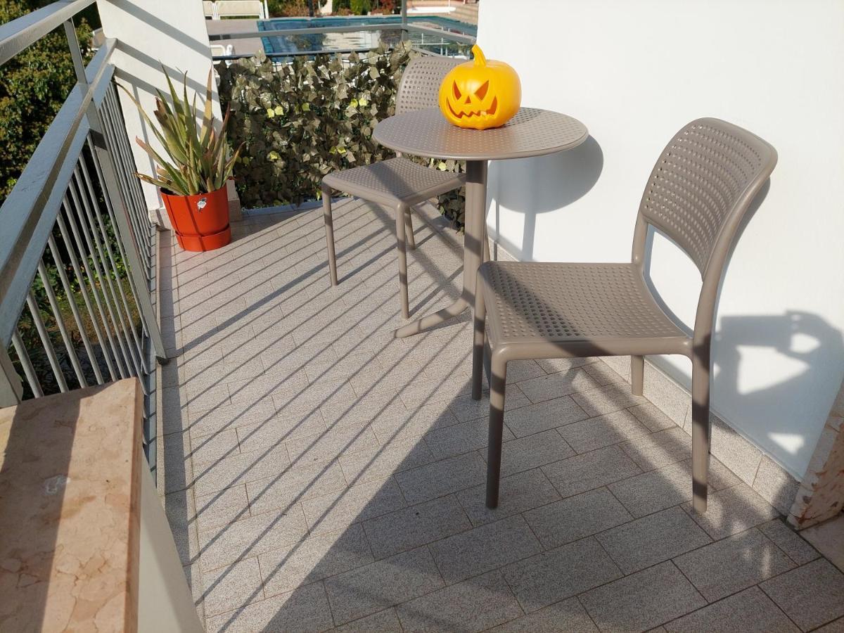 Blue Apartment - A Due Passi Dal Lago, Parcheggio Privato Lazise Eksteriør bilde