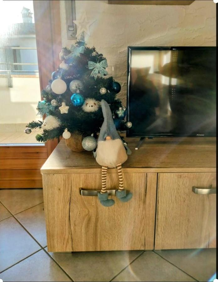 Blue Apartment - A Due Passi Dal Lago, Parcheggio Privato Lazise Eksteriør bilde
