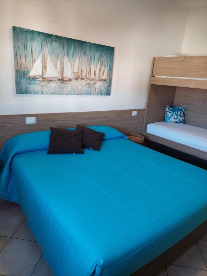 Blue Apartment - A Due Passi Dal Lago, Parcheggio Privato Lazise Eksteriør bilde