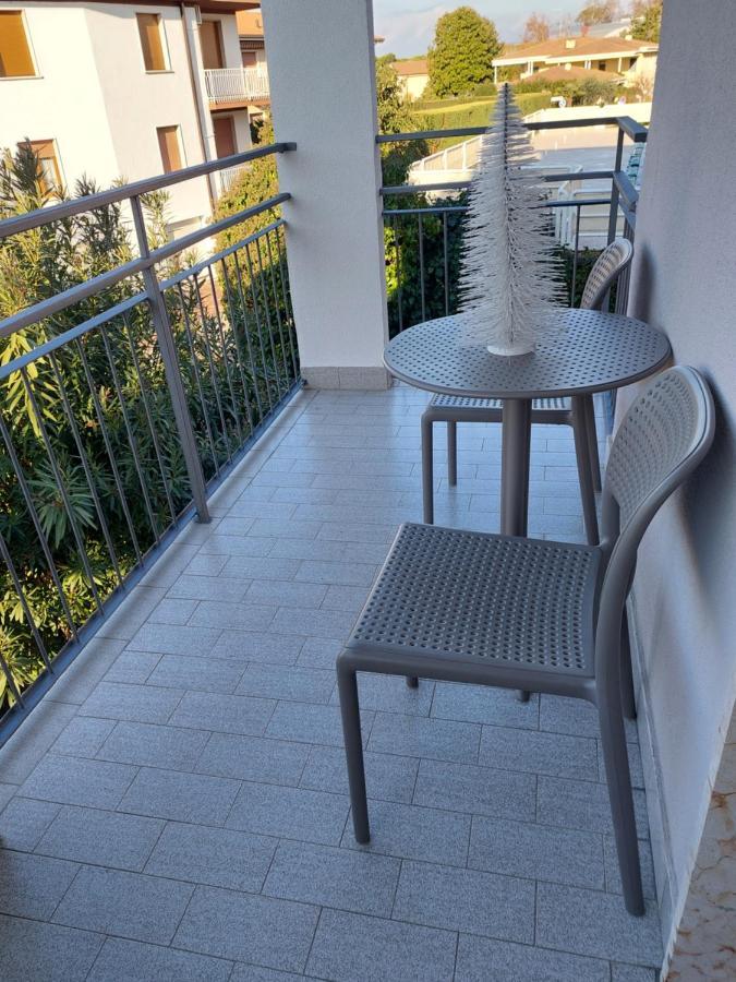 Blue Apartment - A Due Passi Dal Lago, Parcheggio Privato Lazise Eksteriør bilde